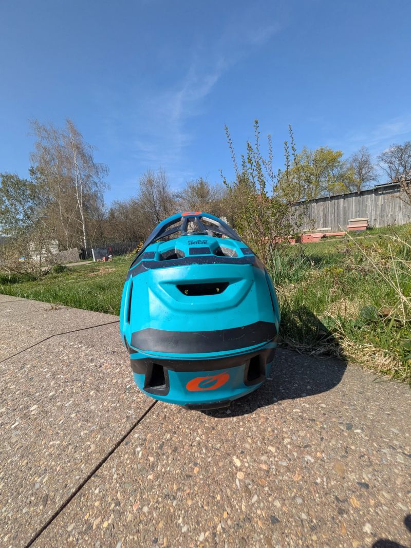 MTB Helma O'Neal – zachovalá, lehké oděrky, fér cena