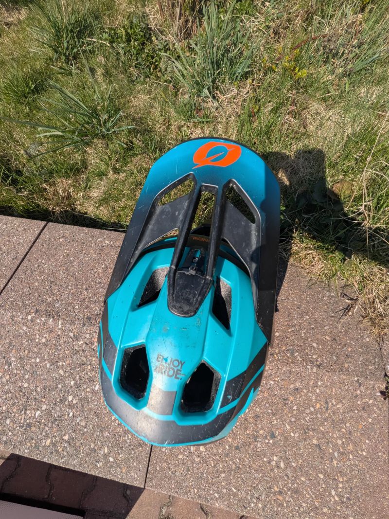 MTB Helma O'Neal – zachovalá, lehké oděrky, fér cena