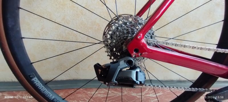 Trek Domane SL 6 AXS Gen 4 velikost 56