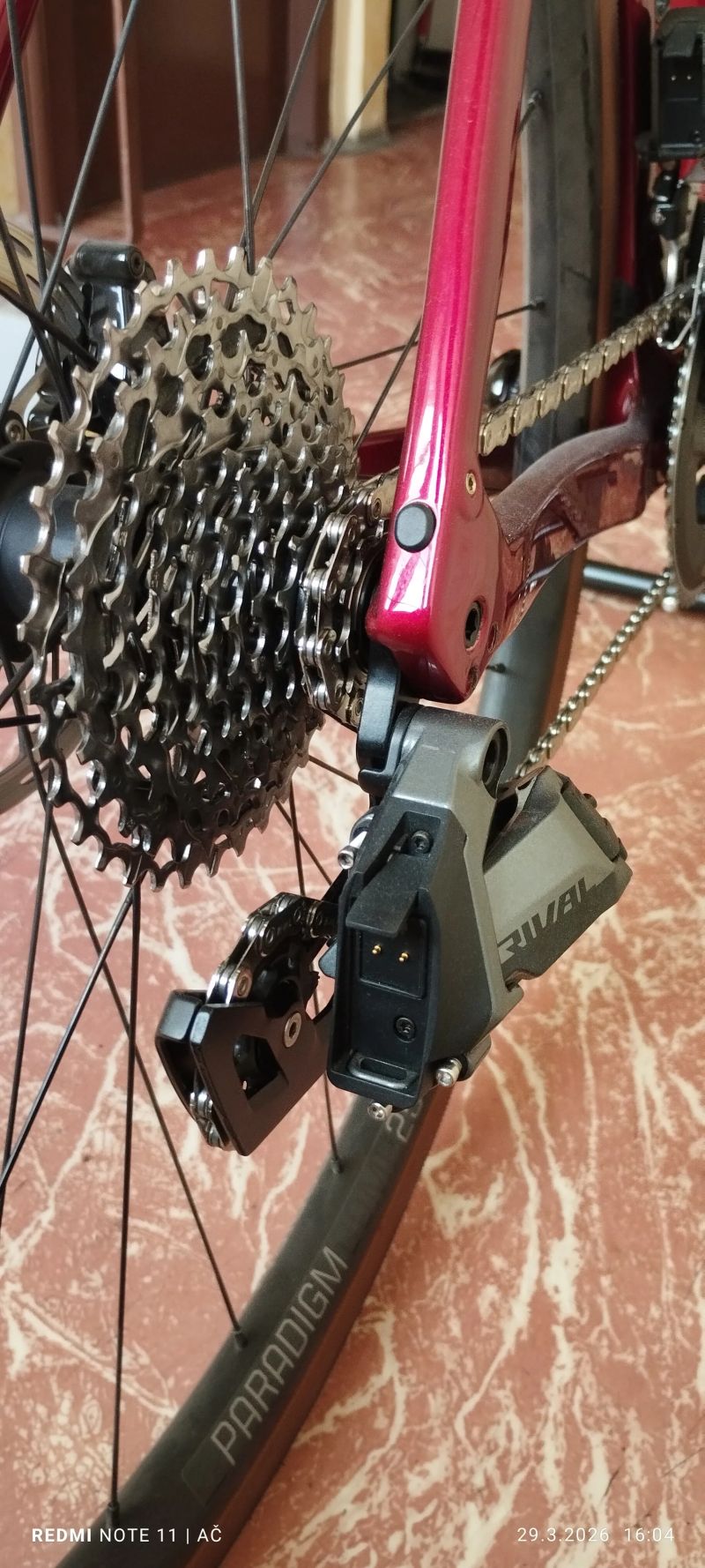 Trek Domane SL 6 AXS Gen 4 velikost 56