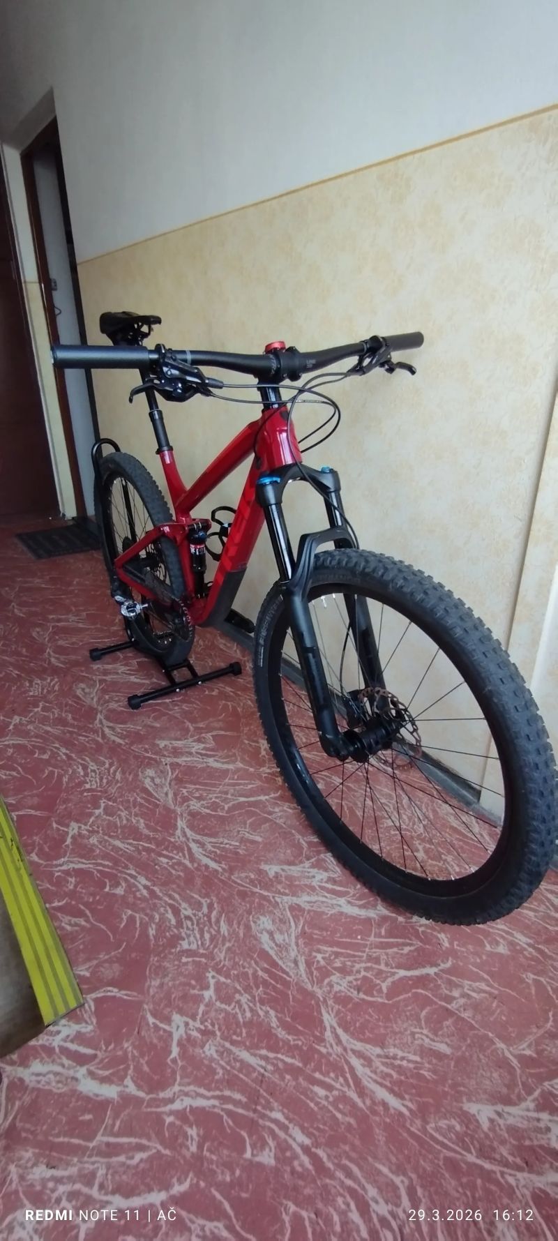 Trek Fuel Ex 8 velikost "L"