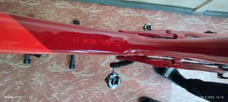 Trek Fuel Ex 8 velikost "L"