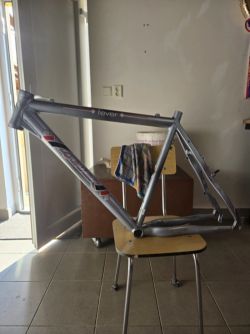 Ram horskeho kola 4EVE, kola 26"