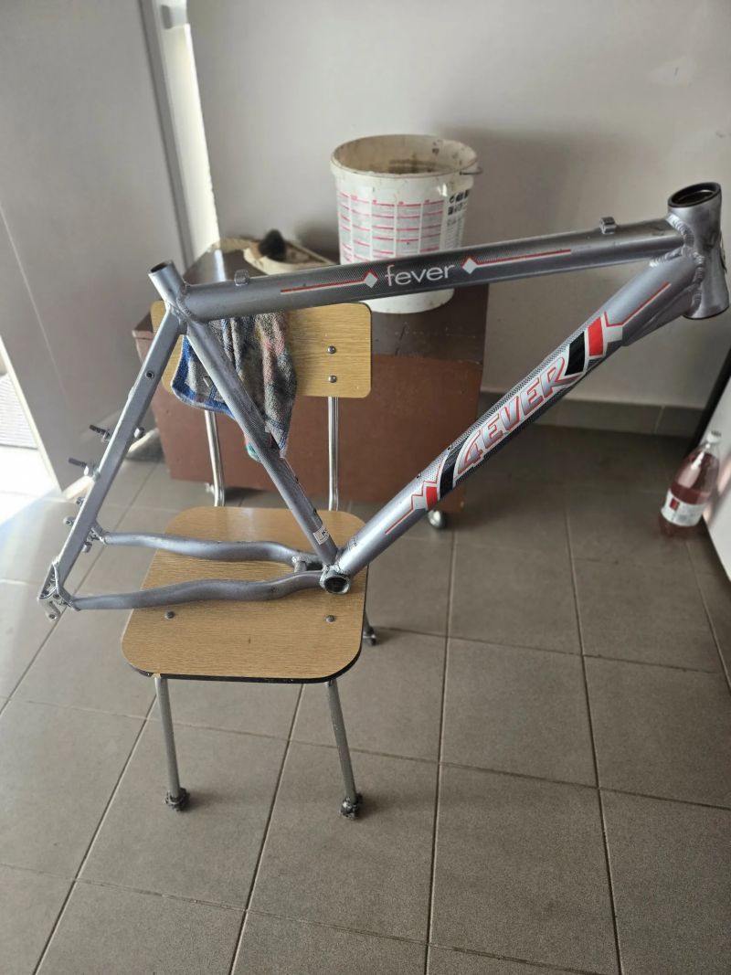 Ram horskeho kola 4EVE, kola 26"