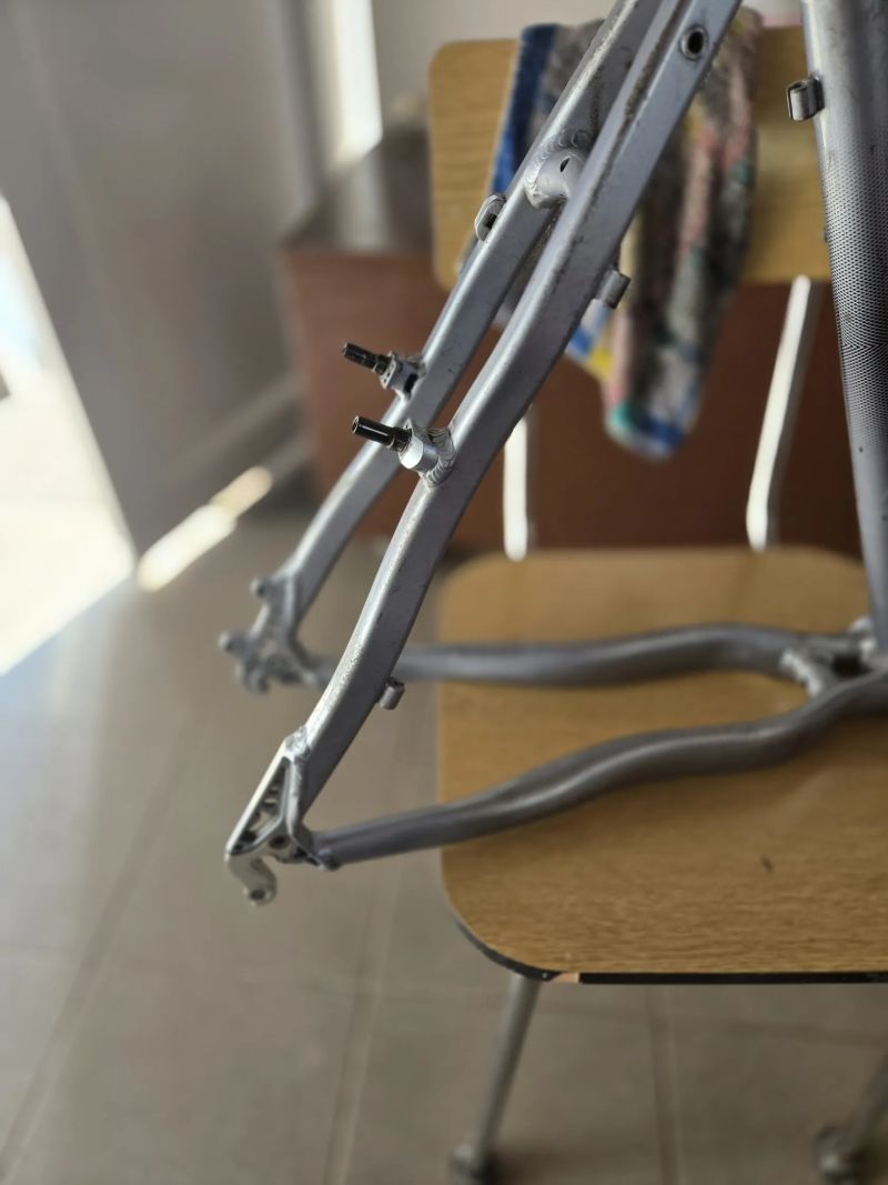 Ram horskeho kola 4EVE, kola 26"