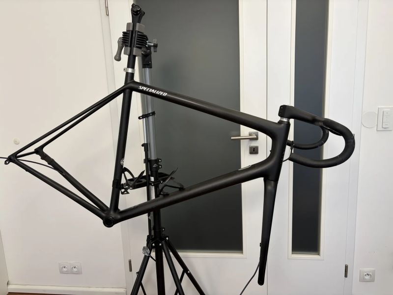 Specialized Aethos 61