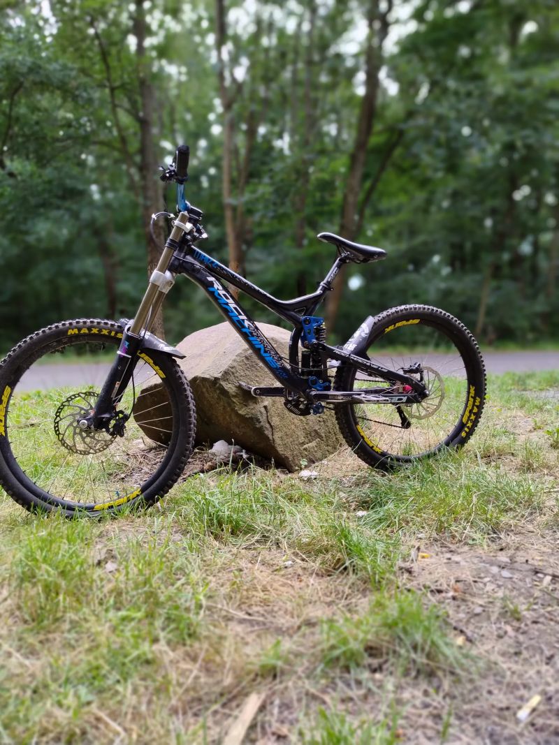 Rock Machine Whizz 90