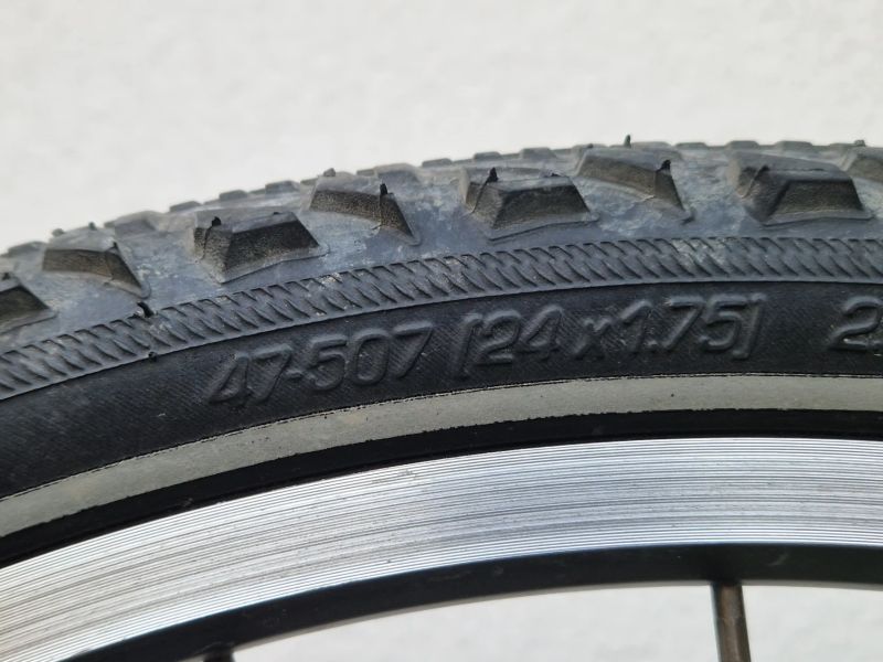 Rock Machine Thunder