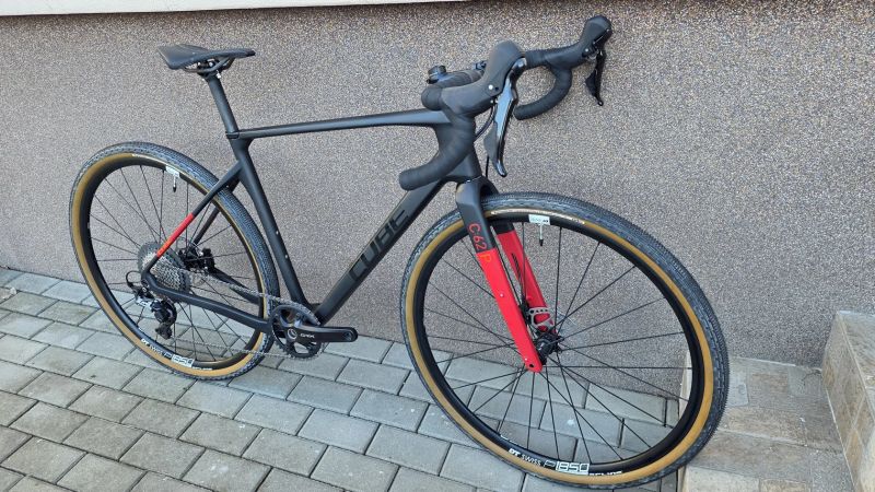 Nový Cube Nuroad C:62 "M" 8,68 kg