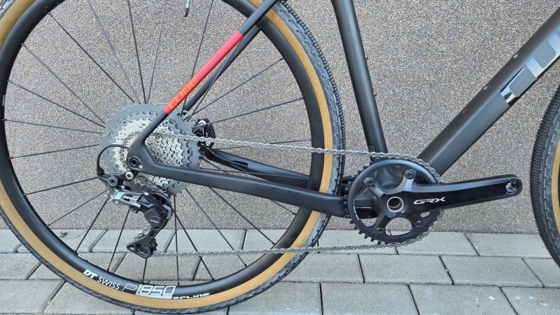 Nový Cube Nuroad C:62 "M" 8,68 kg