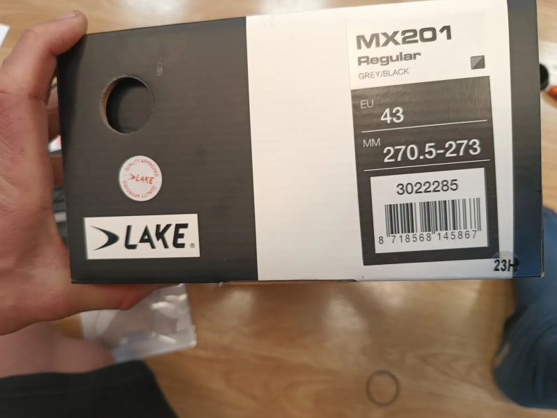 Lake MX201 43 black