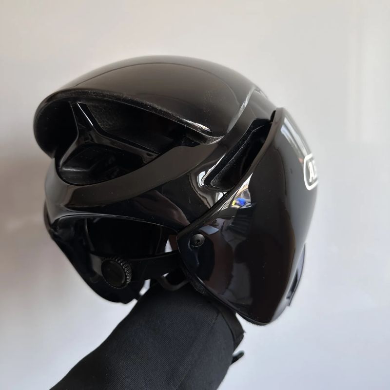 Abus Gamechanger TRI Shina Black velikost Medium