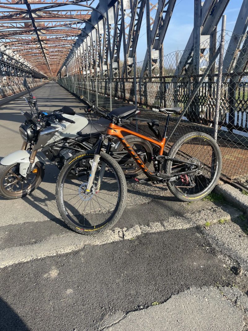 Giant Anthem Advanced Pro 29 3 (2024) – KARBON / SRAM AXS /