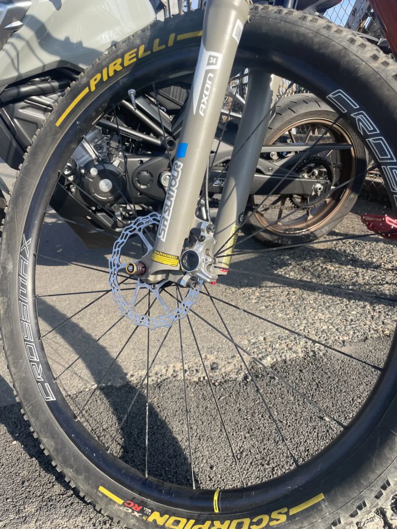 Giant Anthem Advanced Pro 29 3 (2024) – KARBON / SRAM AXS /