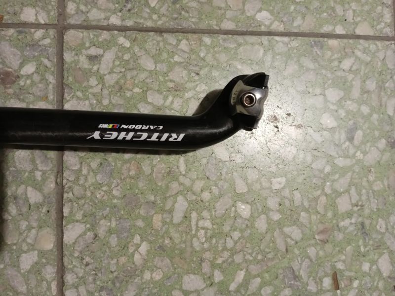Prodám silniční karbonová řidítka Ritchey, představec Ritchey, sedlovka Ritchey