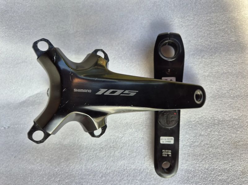 Kliky Shimano 105 R7100 s watmetrem InPeak