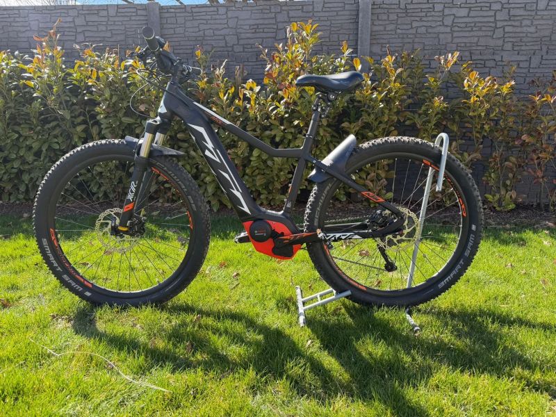 KTM Macina Race 27
