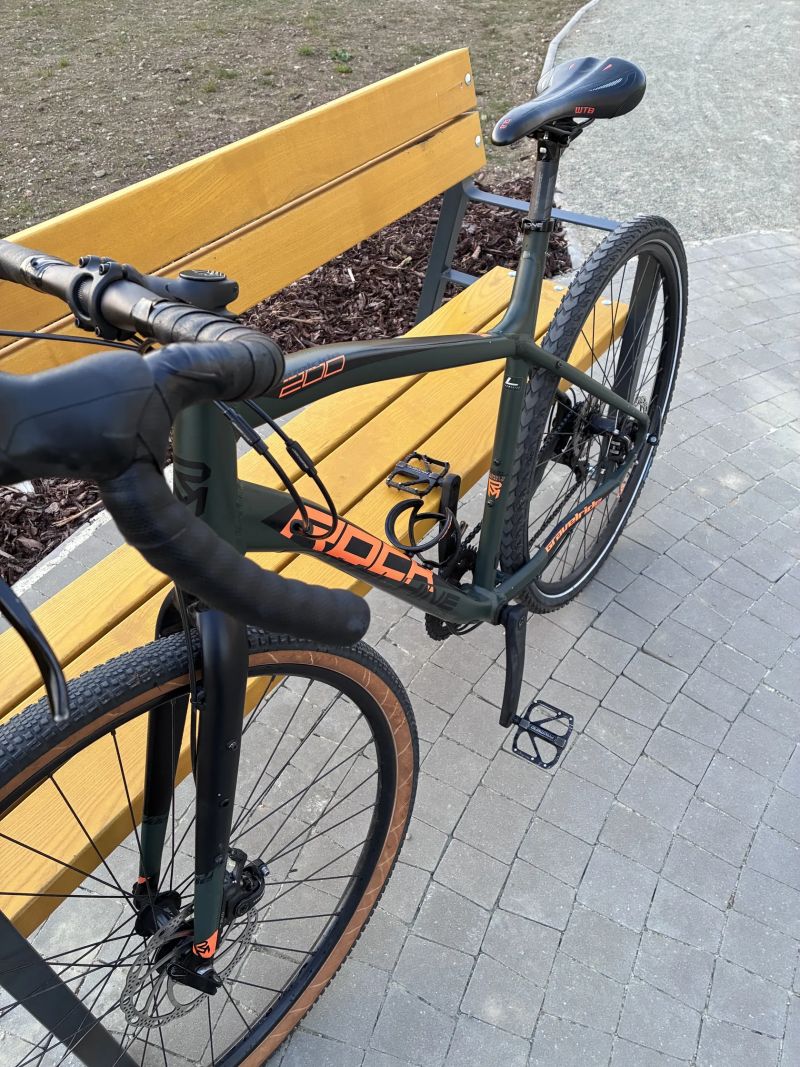 Rock Machine Gravelride 200