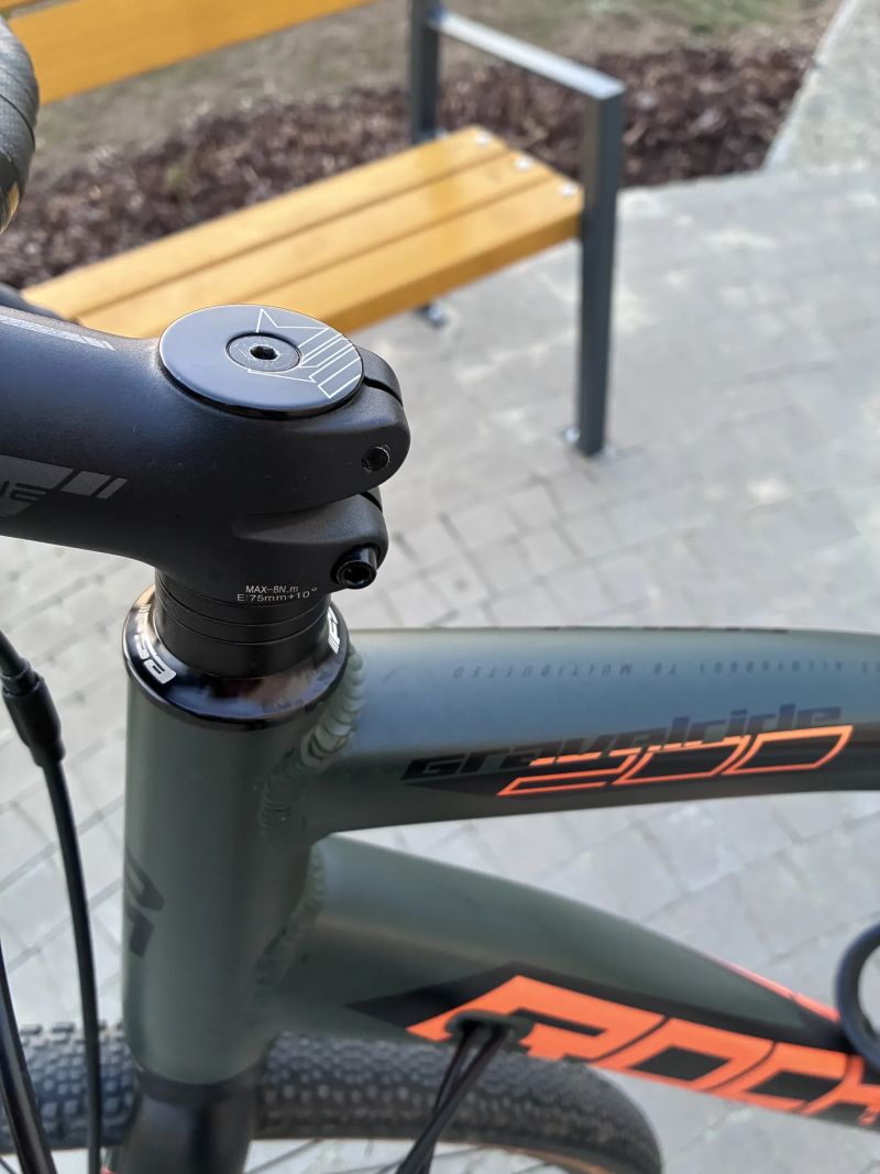 Rock Machine Gravelride 200