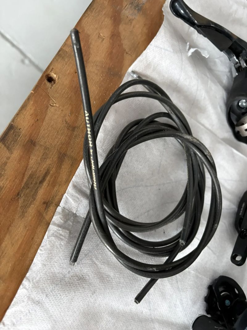 SADA Shimano SORA silnice /gravel