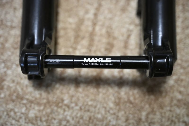 Vidlice ROCK SHOX Lyrik BOOST 29“ + náboj SRAM