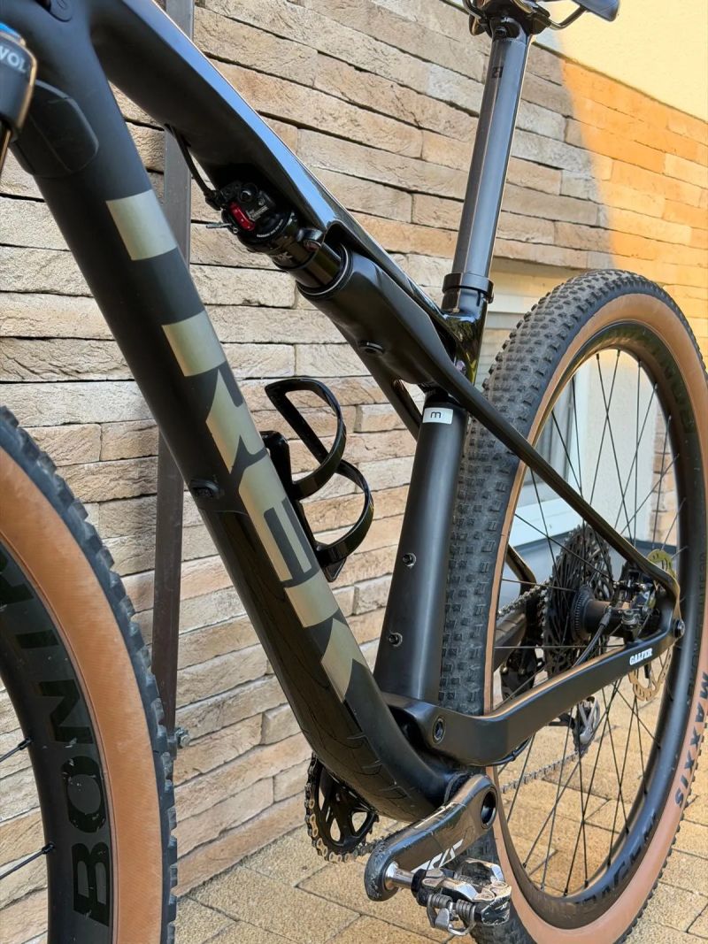 TREK SUPERCALIBER, full carbon, vel.M