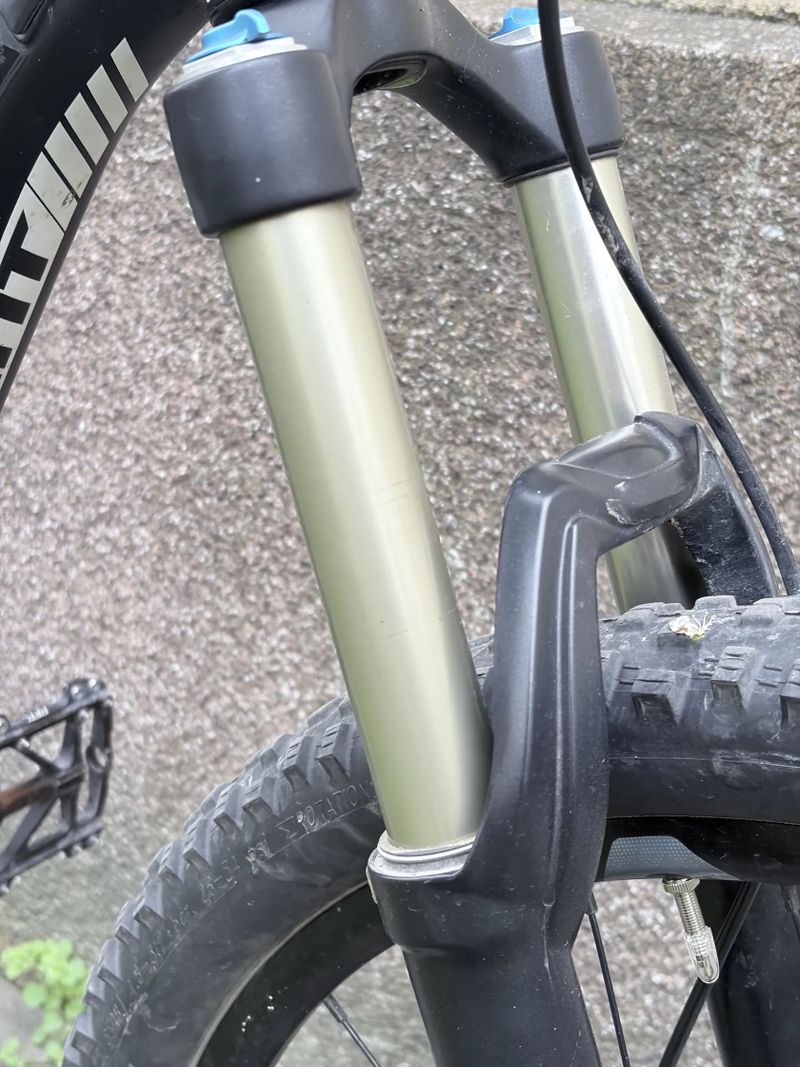 Giant Trance 2 LTD, 27,5” vel. S, roku 2016