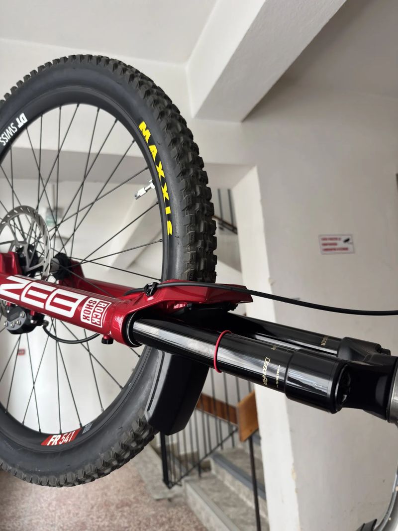 Rock Shox Zeb ultimate Red