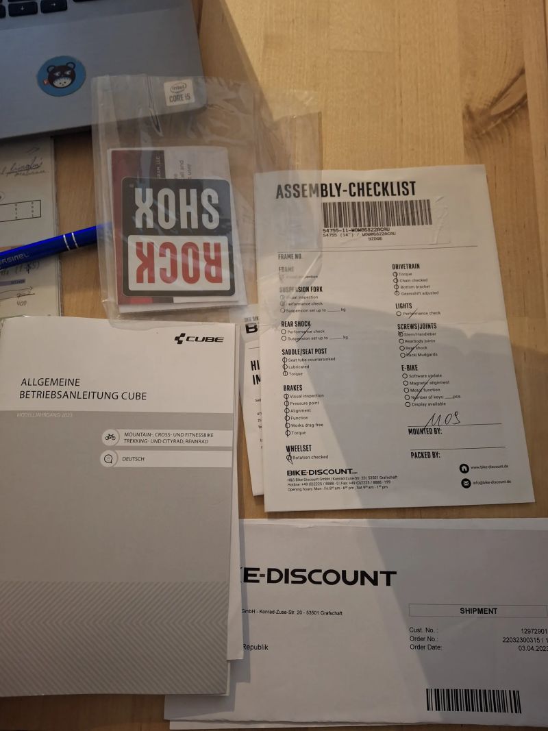 Cube Analog flashgrey n red