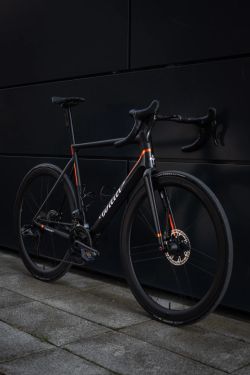 Wilier Verticale SLR (vel. XL, váha 6,8 kg, rok 2025)