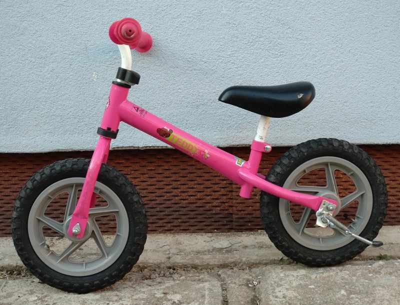 Dětské odrážedlo Teddy, růžové