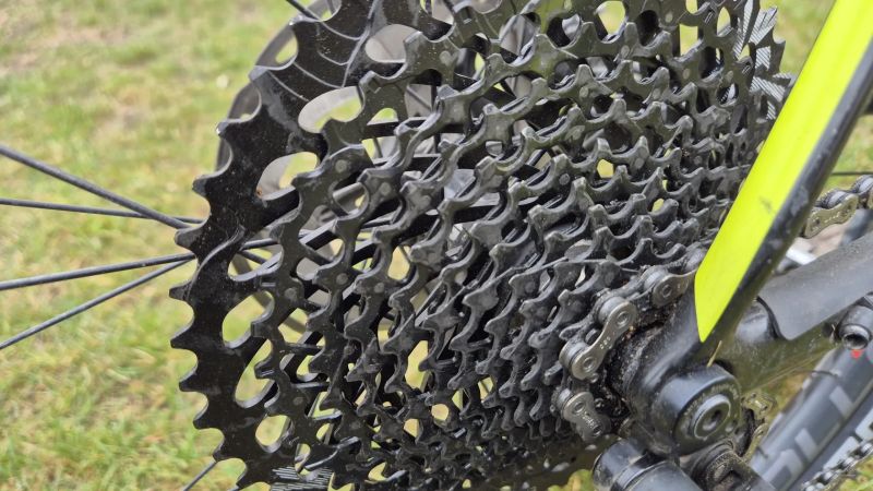 Cannondale F-Si Carbon 2