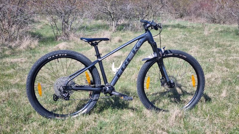 Prodám Trek X-Caliber 8 – Velikost S