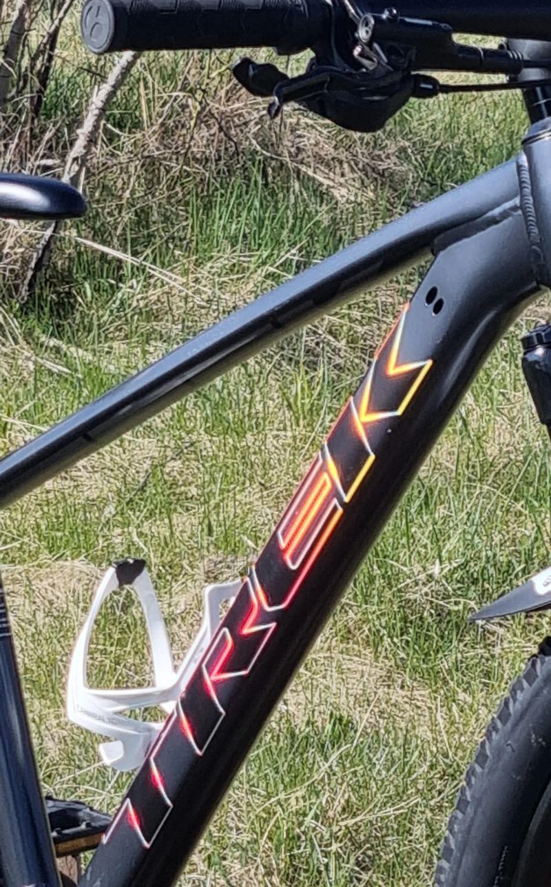 Prodám Trek X-Caliber 8 – Velikost S