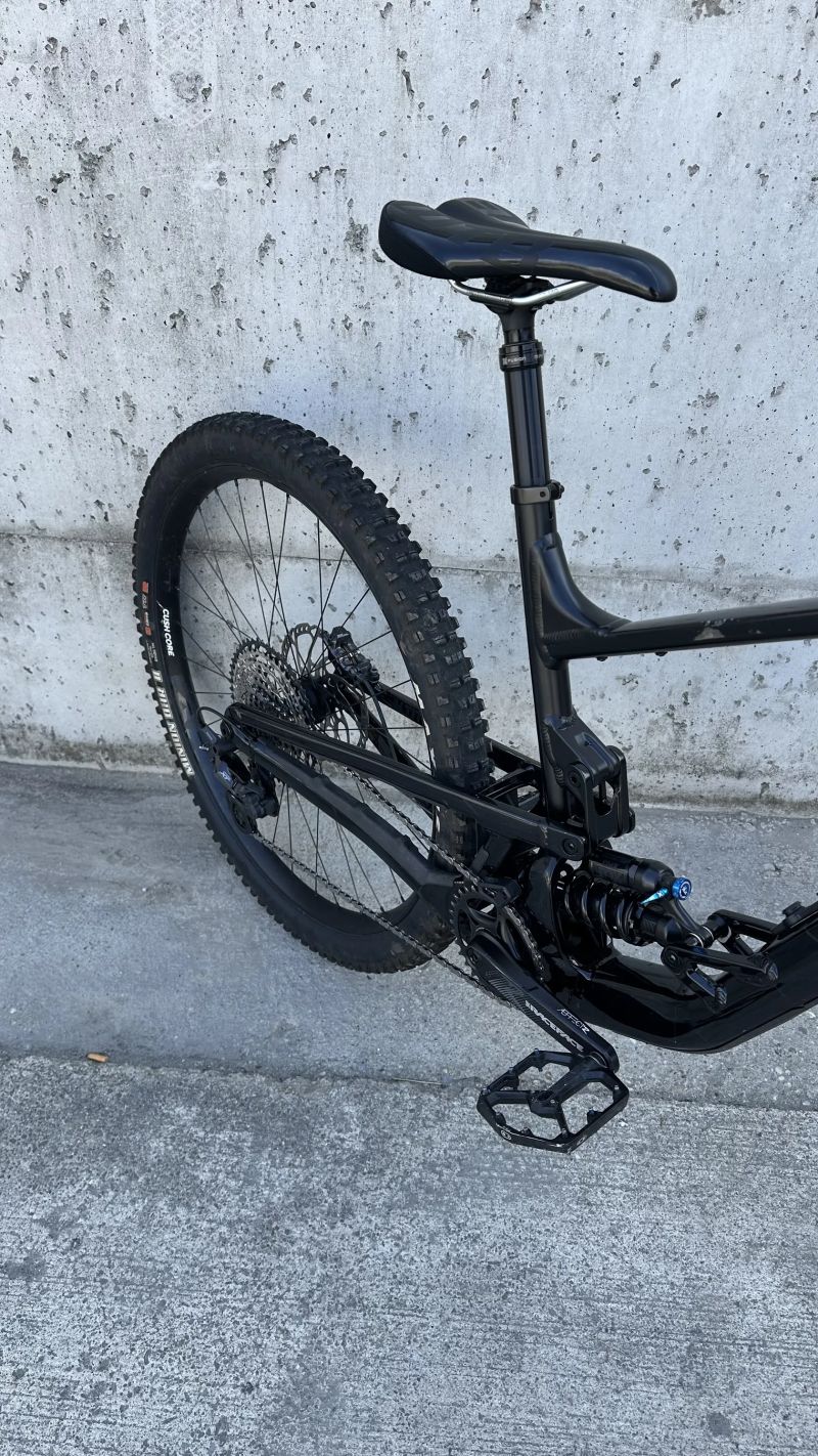 Rocky Mountain Altitude A70