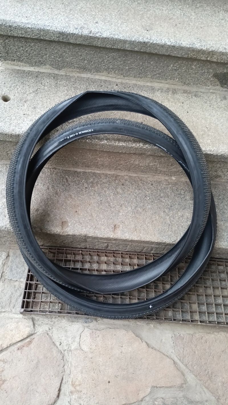 Pláště Schwalbe G-One R, Kevlar, TLR, 45-622