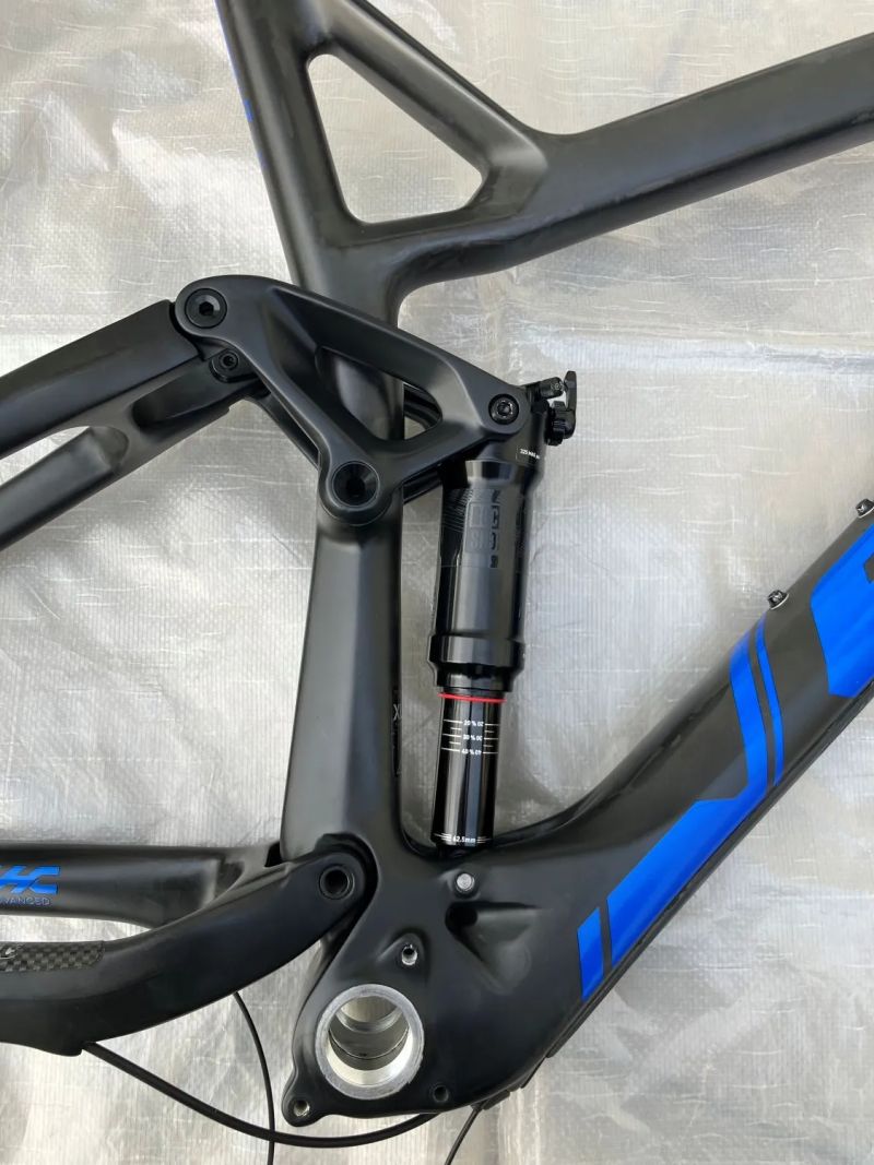 Felt Decree karbonový rám XL + tlumič RockShox Deluxe RT3