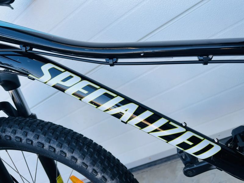 Specialized Riprock 24" ( PC: 13.990kč ) 10-12let