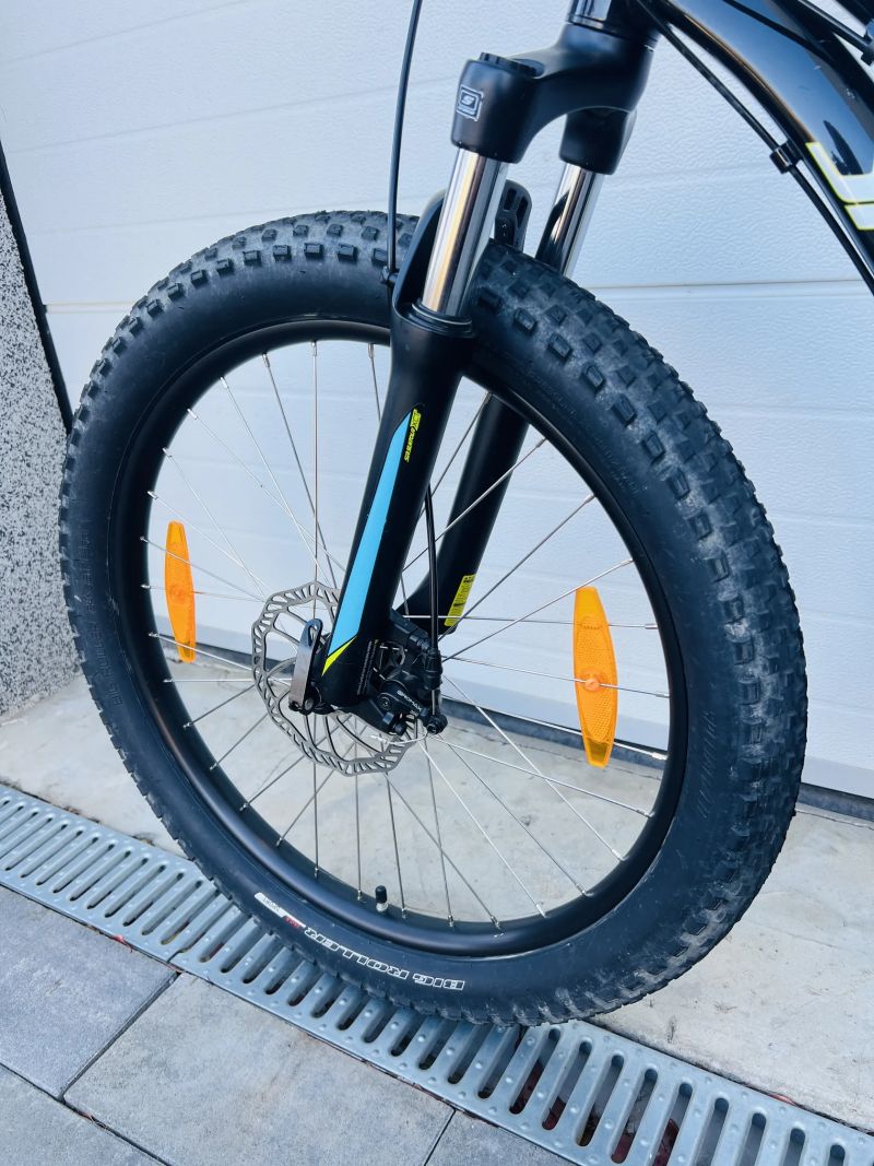 Specialized Riprock 24" ( PC: 13.990kč ) 10-12let