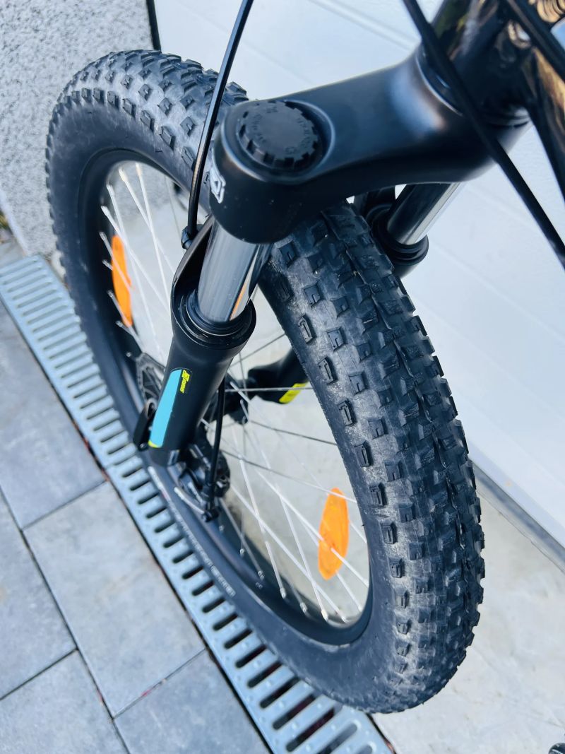 Specialized Riprock 24" ( PC: 13.990kč ) 10-12let