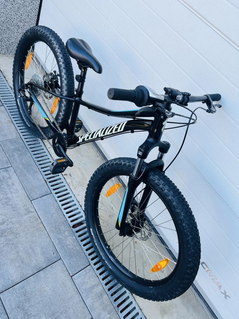 Specialized Riprock 24" ( PC: 13.990kč ) 10-12let