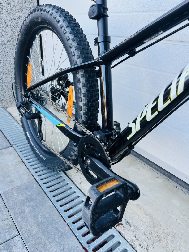 Specialized Riprock 24" ( PC: 13.990kč ) 10-12let