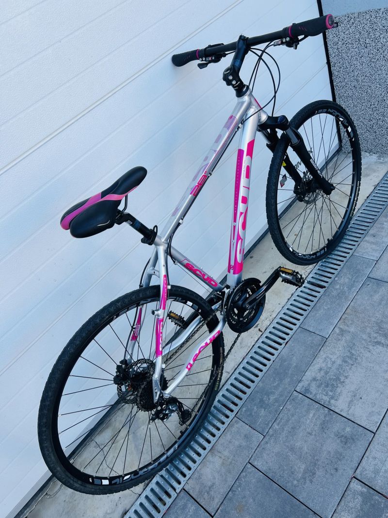 Scud Lady Cross 28 ( PC: 17.990kč ) " L " 