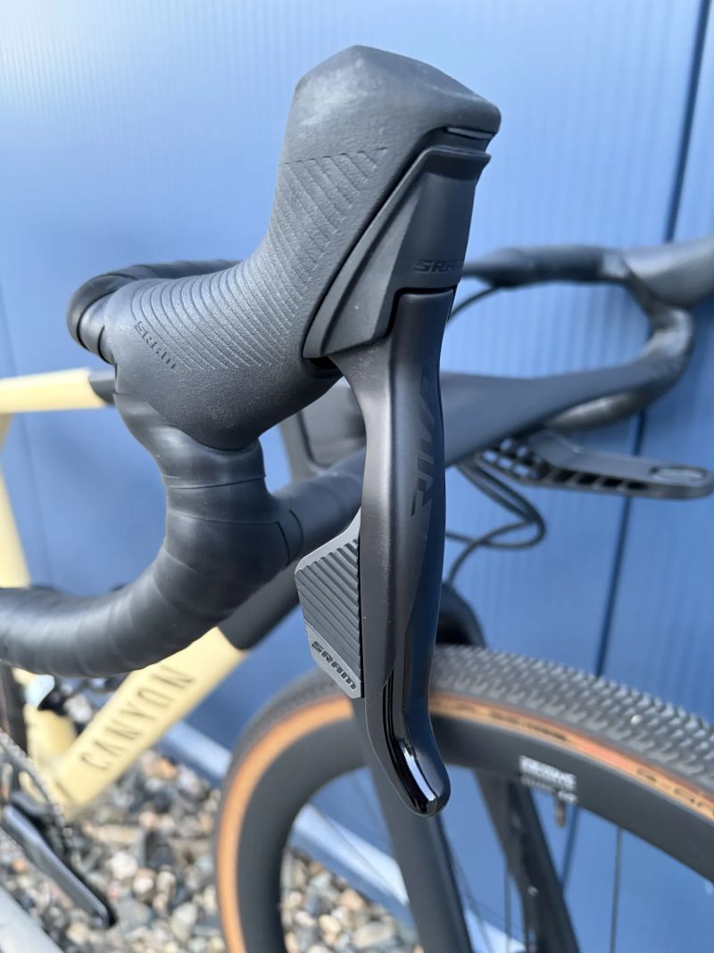 Canyon Grail CF SL 7 eTap