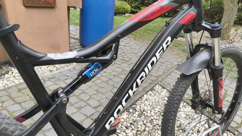 Celoodpružený Rockrider ST530S (jednopřevodník, hydraulické kotoučové brzdy) 