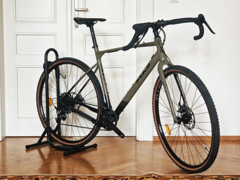 Fuji Jari 1.5 / SRAM Apex 1x11 / velmi dobrý stav / cca 1000 km