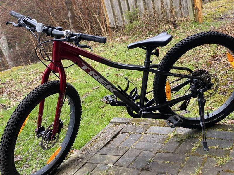 Scott Scale Roxter a speedster 24, Cube Acid 240, Merida Matts Jr.24, Commencal Ramones 24, 