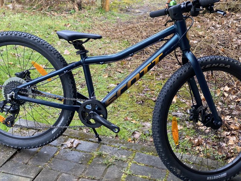 Scott Scale Roxter a speedster 24, Cube Acid 240, Merida Matts Jr.24, Commencal Ramones 24, 