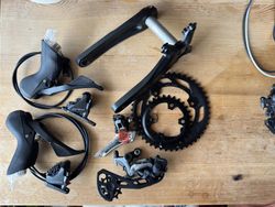 Sada Shimano GRX 2x11 sundáno z nového kola