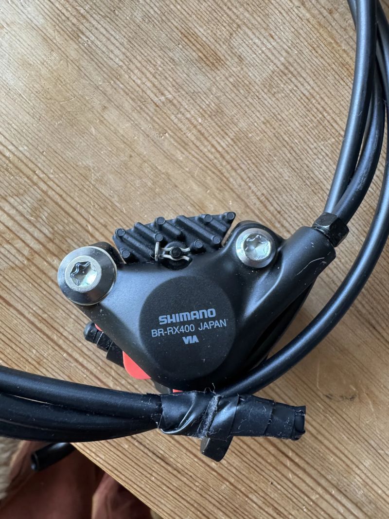 Sada Shimano GRX 2x11 sundáno z nového kola